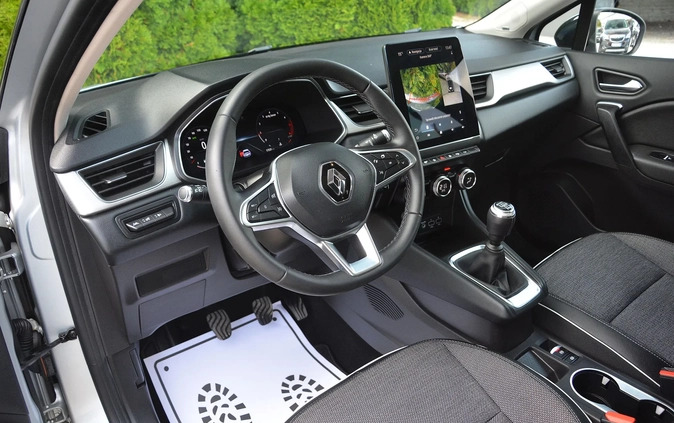 Renault Captur cena 69700 przebieg: 17530, rok produkcji 2021 z Krośniewice małe 254